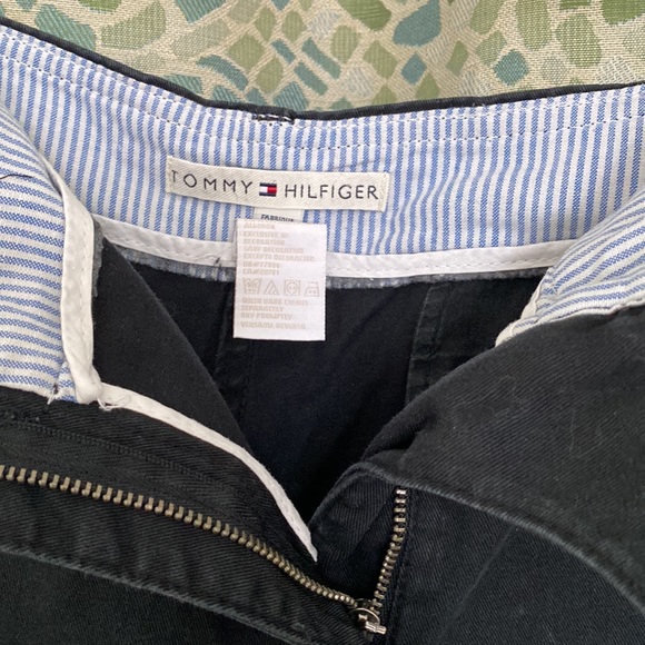 Tommy Hilfiger Cotton Shorts 14 - Picture 3 of 10